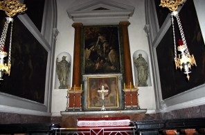 예루살렘의 성 안젤로와 성 알베르토1_photo by G Dallorto_in the church of Santa Maria del Carmine in Milan_Italy.jpg